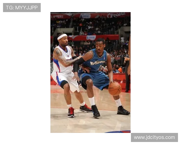 勇士队与奇才队精彩对决中文回放全程回顾与精彩瞬间分析 勇士队与奇才队精彩对决中文回放全程回顾与精彩瞬间分析